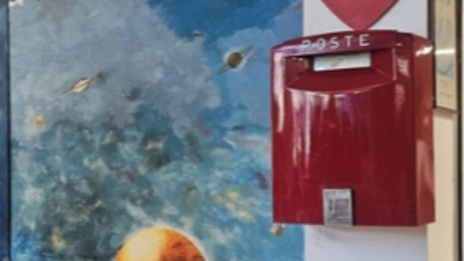 Giulianova, disagio giovanile: al Liceo 'Curie' una cassetta della posta del cuore