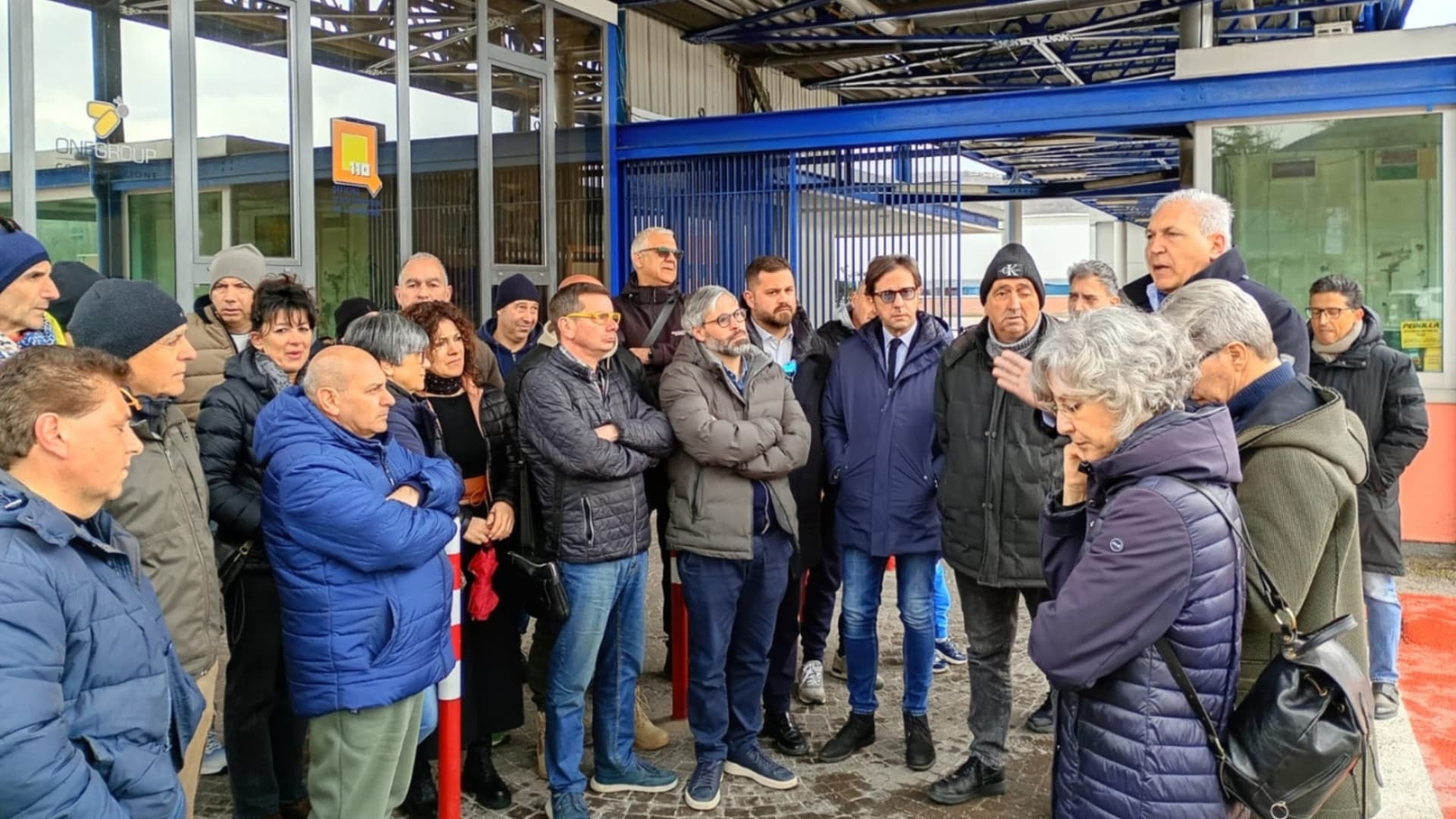 Un'assemblea dei lavoratori